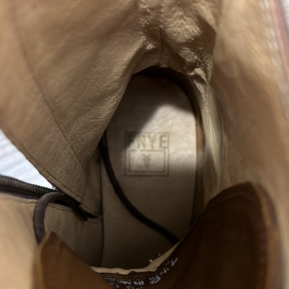 Frye Courtney Brown Leather Lace Up Vintage Low Heeled Everyday Ankle Booties - Picture 9 of 12